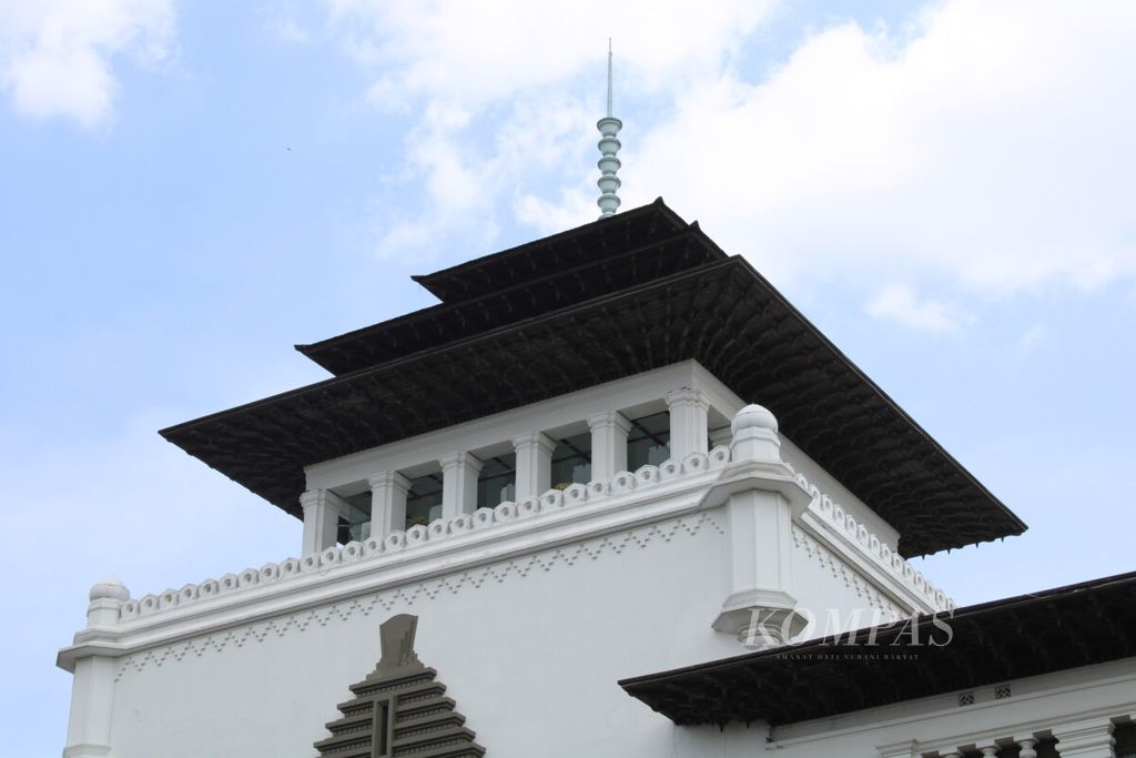 Bagian menara Gedung Sate Bandung yang unik 