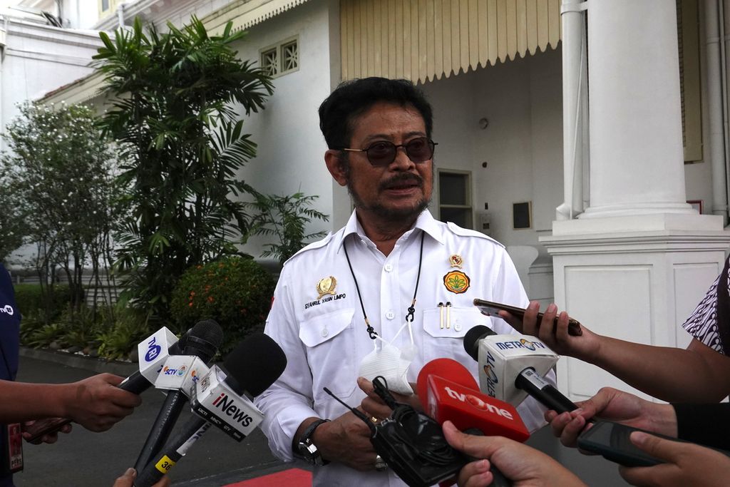 Menteri Pertanian Syahrul Yasin Limpo dalam keterangan pers seusai rapat terbatas terkait produksi sorgum dan jagung di Istana Kepresidenan, Jakarta, Kamis (4/8/2022). 