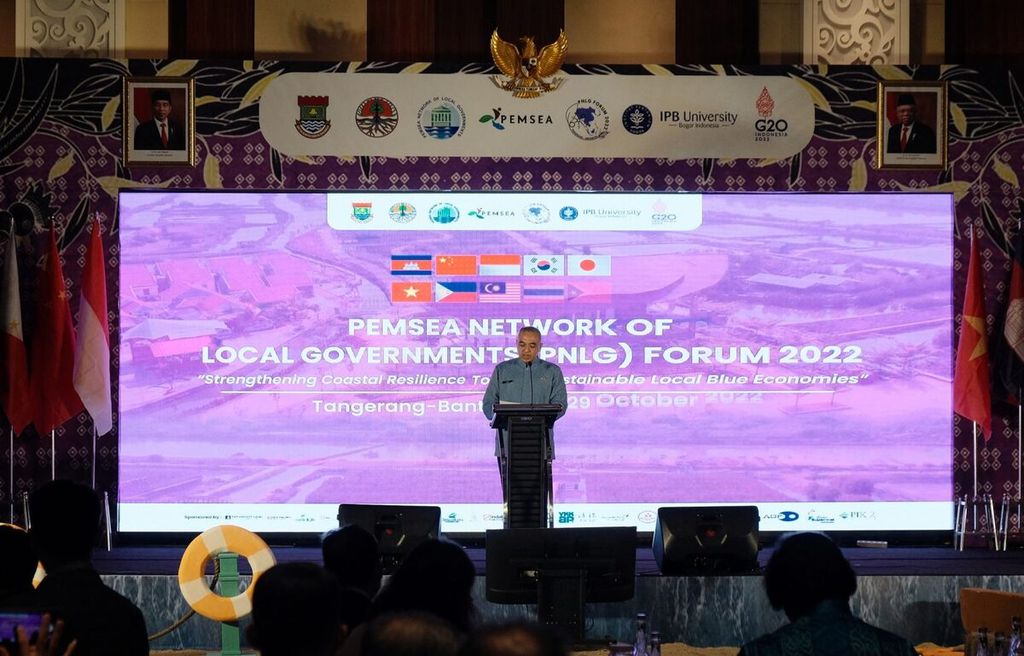 Bupati Tangerang Ahmed Zaki Iskandar dalam forum PEMSEA PNLG 2022 di Hotel Atria Gading Serpong, Kabupaten Tangerang, Banten, Rabu (26/10/2022).
