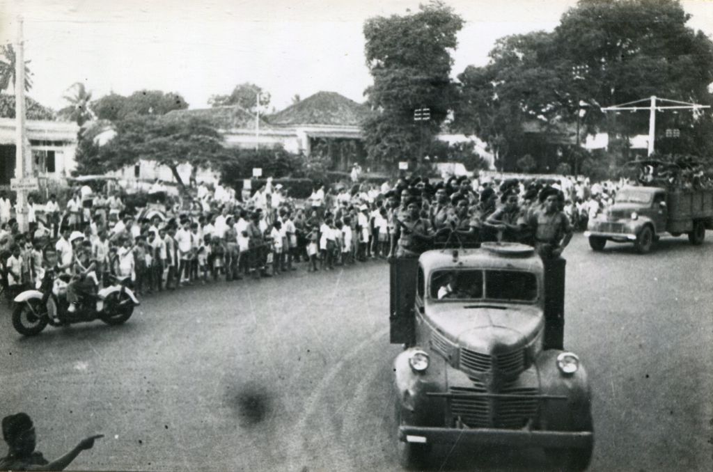 Pasukan Kala Hitam dari TNI/Divisi Siliwangi tiba di Jakarta tanggal 23 Desember 1949.