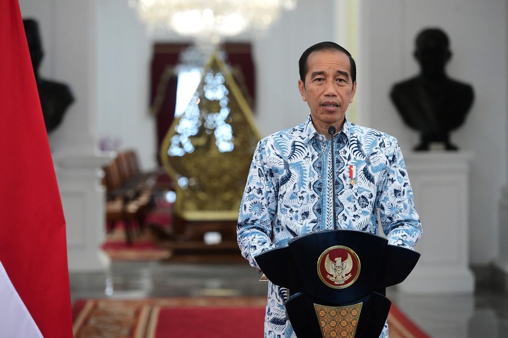 Presiden Joko Widodo kembali menegaskan sikap Pemerintah Indonesia yang mengutuk keras serangan Israel terhadap warga Palestina di Gaza. Hal ini diungkapkan Presiden Jokowi seusai memimpin rapat terbatas terkait Palestina di Istana Merdeka, Senin (30/10/2023).