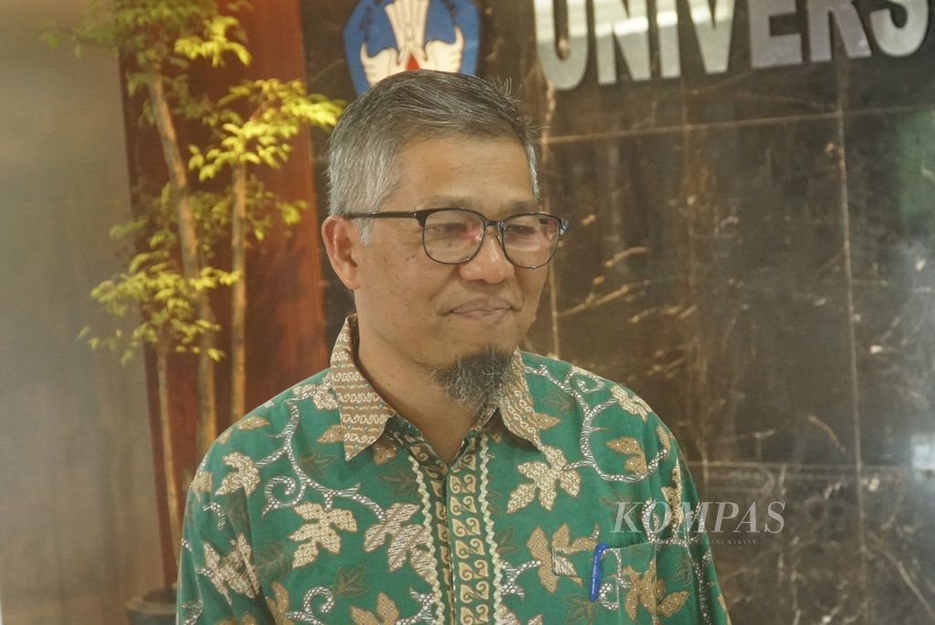 Sekretaris Universitas Andalas Henmaidi ketika dijumpai di kampus Unand di Kota Padang, Sumatera Barat, Senin (26/12/2022).