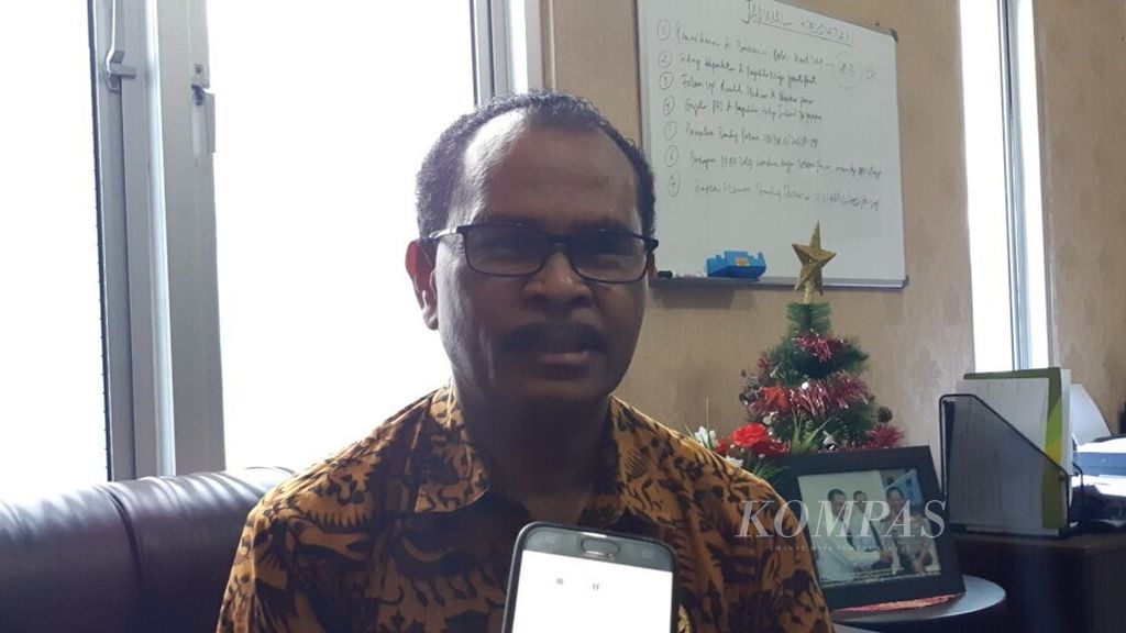 Ketua Perhimpunan Advokat Indonesia-Suara Advokat Indonesia (SAI) Jayapura Anthon Raharusun