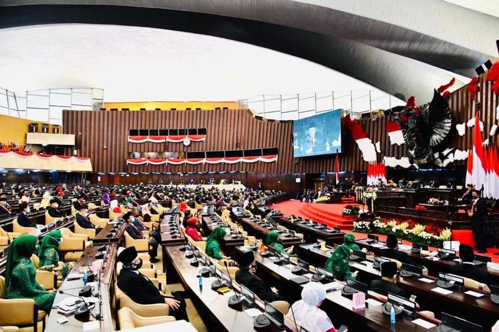 President Joko Widodo delivered a state speech at the Annual Session of the People's Consultative Assembly and the Joint Session of the House of Representatives and the Regional Representatives Council in Senayan, Jakarta, Friday (14/8/2020).
