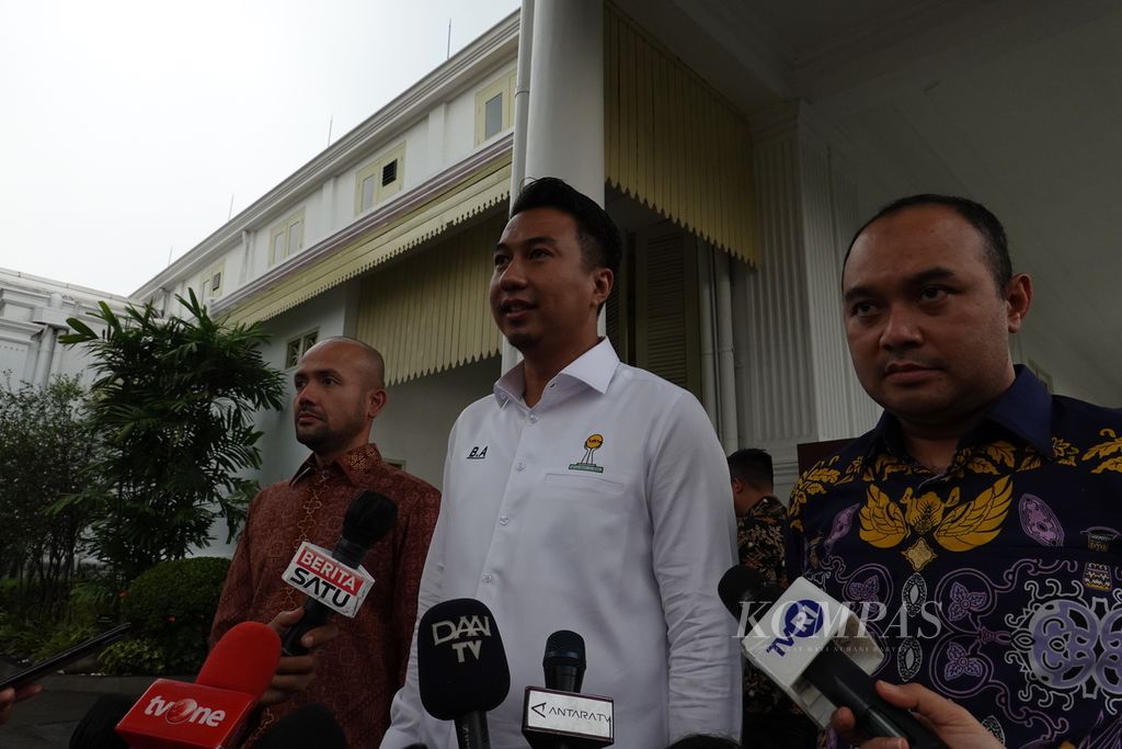 Sekretaris Jenderal BPP Hipmi Bagas Adhadirgha, salah satu calon ketua umum Hipmi, ketika memberikan keterangan pers di Kompleks Istana Kepresidenan, Jakarta, Kamis (22/9/2022). 