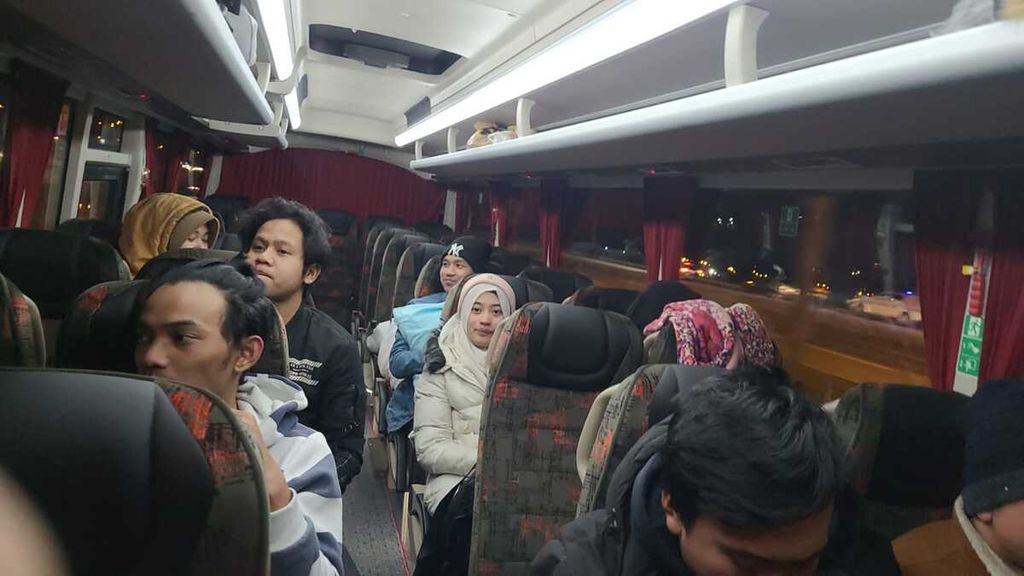 Sejumlah warga negara Indonesia dievakuasi dari wilayah Kahramanmaras, Turki pada Rabu (8/2/2023) ke Ankara.