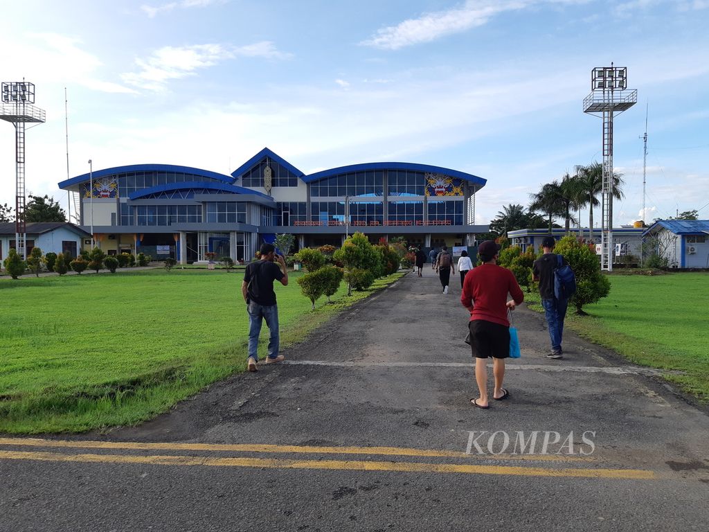 Suasana Bandar Udara Robert Atti Bessing di Kabupaten Malinau, Kalimantan Utara, Rabu (8/12/2021).