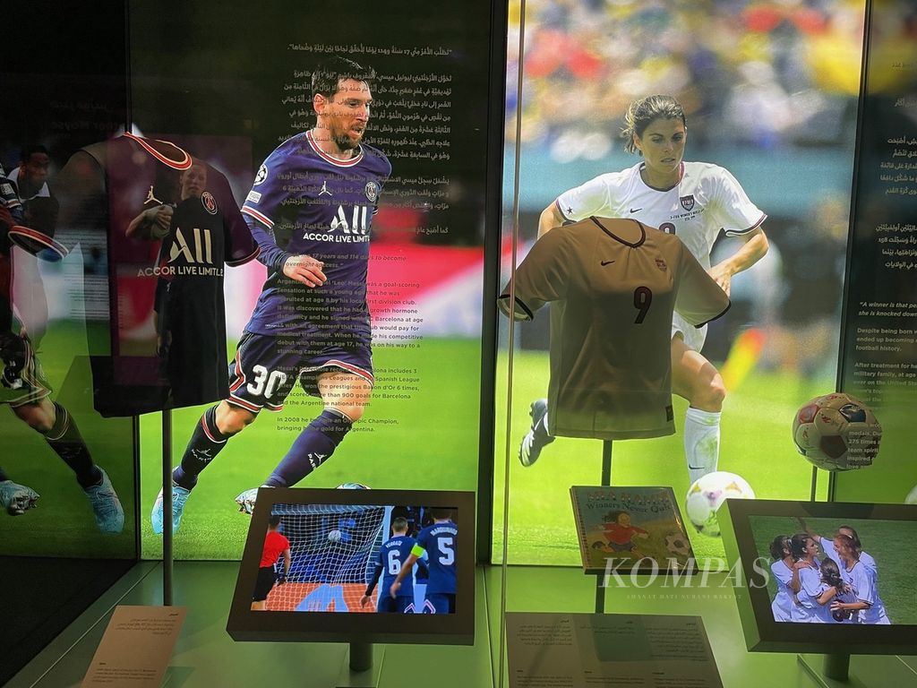 Salah satu koleksi yang terdapat di Qatar Olimpic and Sport Museum, Qatar, difoto pada Senin (22/5/2023).