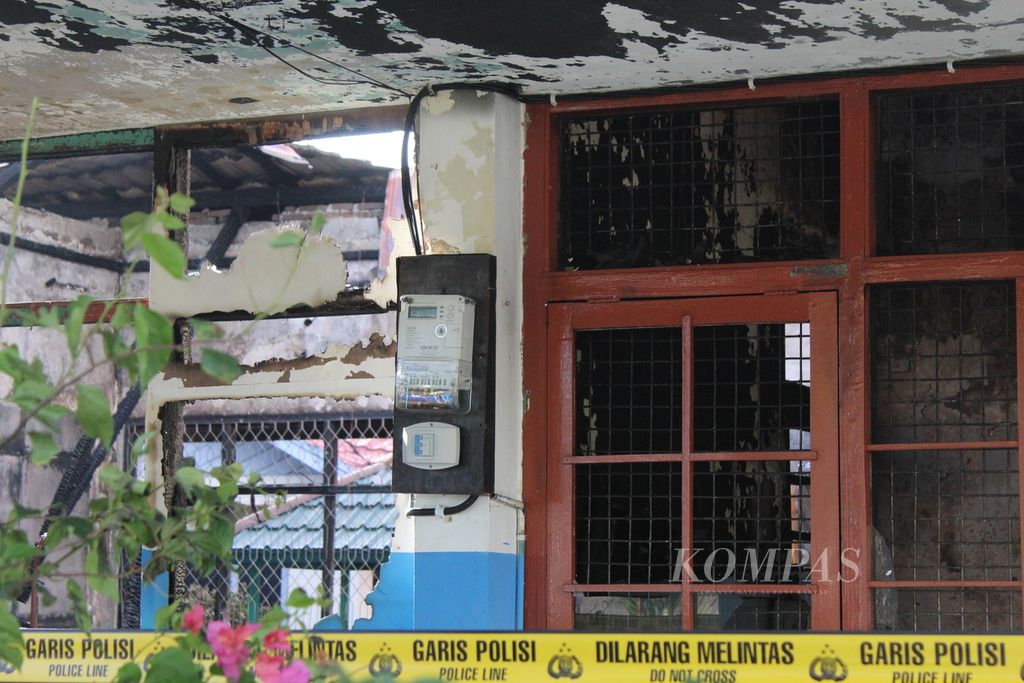 Kebakaran yang terjadi di gedung LPPM Universitas Palangkaraya (UPR), Kalimantan Tengah, menghanguskan empat ruangan dalam tempat itu pada Rabu (22/3/2023).