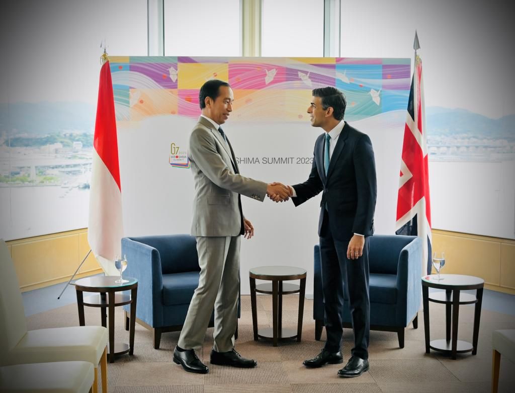 Presiden Joko Widodo melakukan pertemuan bilateral dengan PM Inggris Rishi Sunak di Jepang, Sabtu (20/5/2023). Dalam pertemuan, dibahas mengenai transisi energi dan kerja sama ekonomi lainnya.