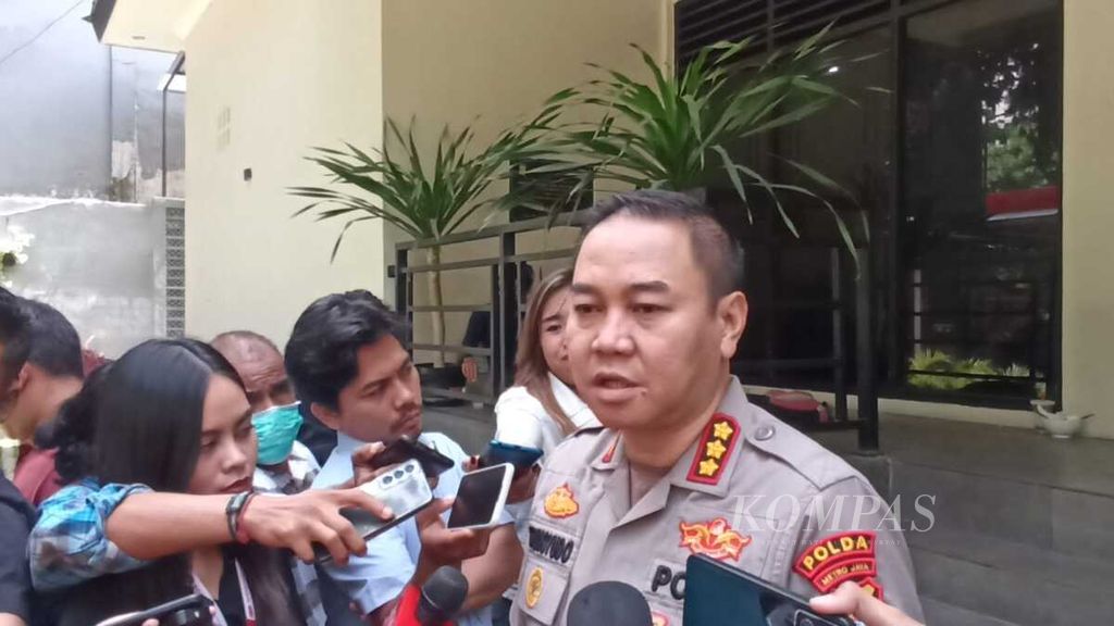 Kepala Bidang Humas Kepolisian Daerah Metro Jaya Komisaris Besar Trunoyudo Wisnu Andiko