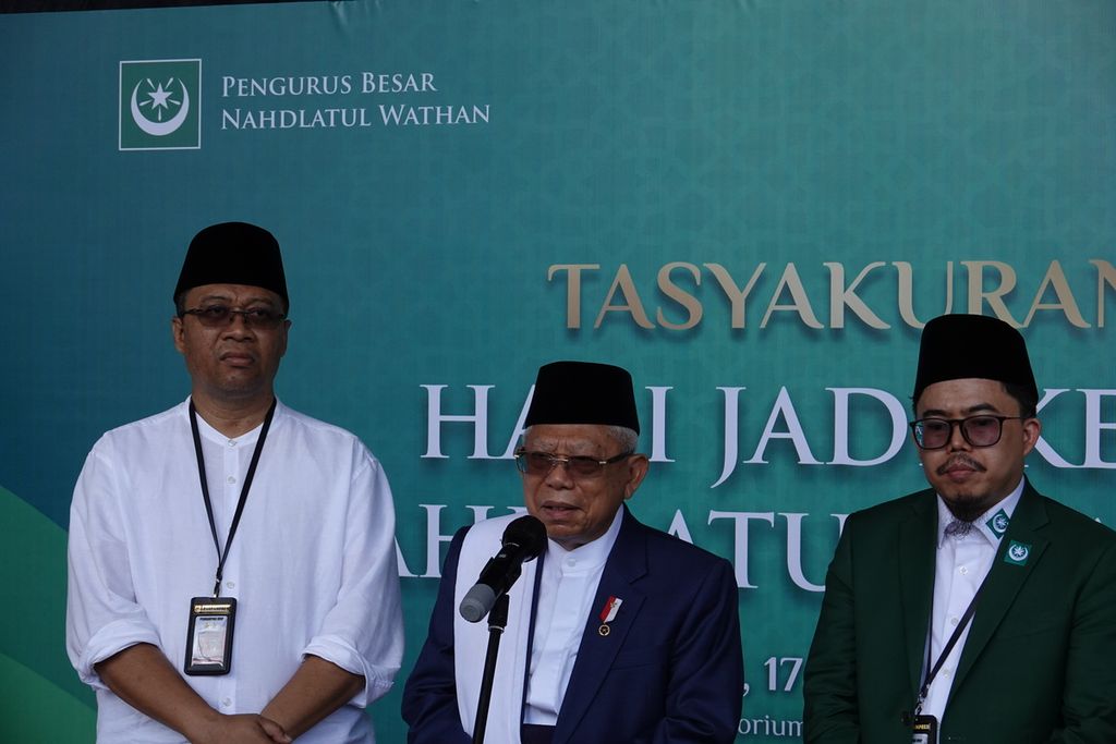 Wakil Presiden Ma'ruf Amin ketika memberikan keterangan pers di Yayasan Pendidikan Pondok Pesantren Syaikh Zainuddin NW, Lombok Timur, Nusa Tenggara Barat, Jumat (17/3/2023).