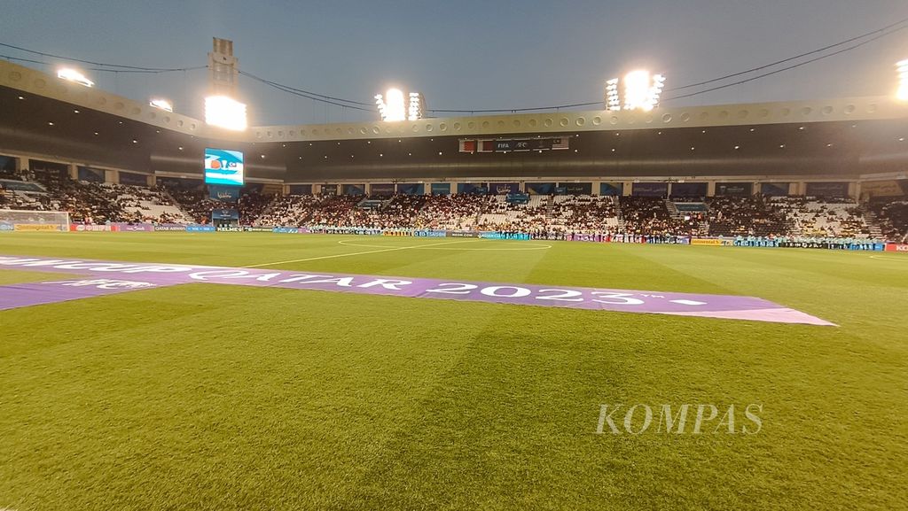 Suasana Stadion Jassim bin Hammad, Al Rayyan, Qatar, saat pertandingan Grup E Piala Asia 2023 antara Malaysia dan Bahrain, Sabtu (20/1/2024). 