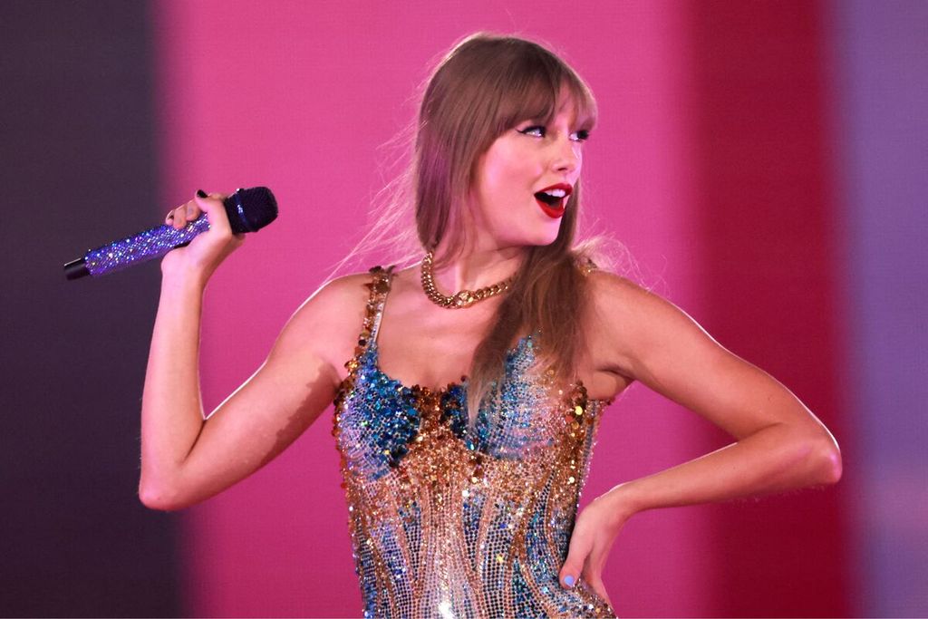 Penyanyi Taylor Swift tampil pada Era Tour di Stadion Sofi di Inglewood, California, AS, 7 Agustus 2023. Seluruh lagu dan musik berlisensi Universal Music Group, termasuk lagu Swift, telah dihapus dari katalog musik Tiktok per 1 Februari 2024. 