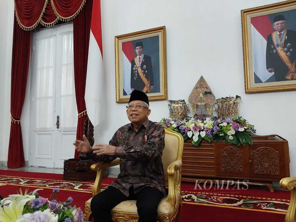 Wakil Presiden Ma’ruf Amin menjawab pertanyaan media di Istana Kepresidenan Yogyakarta, Sabtu (4/2/2023).