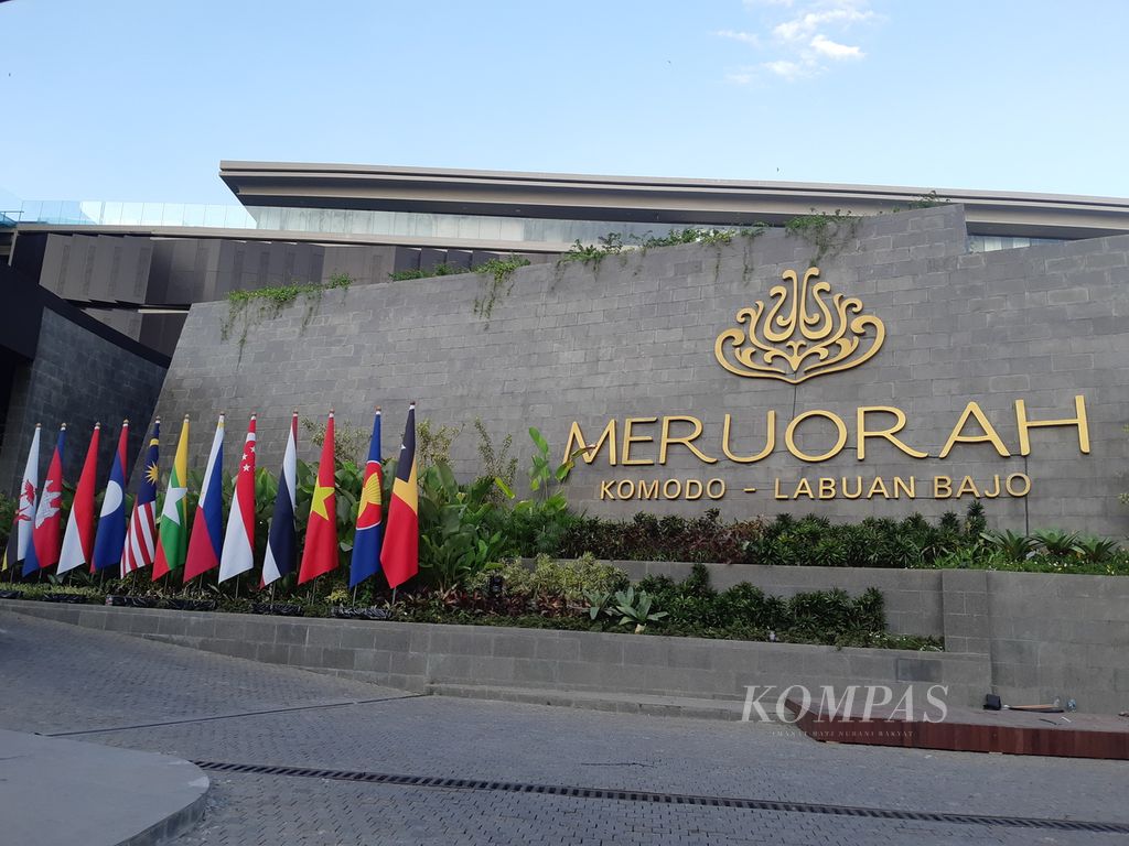 Hotel Meruorah di Labuan Bajo, Kabupaten Manggarai Barat, Nusa Tenggara Timur, Jumat (5/5/2023). Hotel itu menjadi tempat berlangsungnya KTT ASEAN di Labuan Bajo pada 9-11 Mei mendatang.