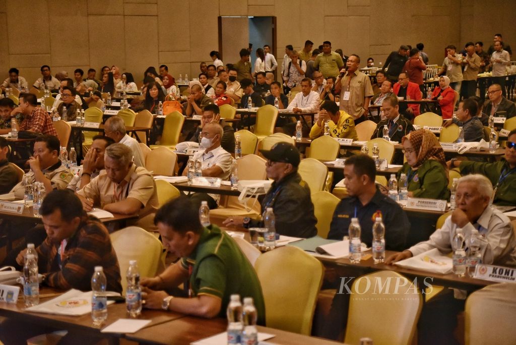 Suasana Persatuan Olahraga Daerah Luar Biasa Komite Olahraga Nasional Indonesia Sumsel berlangsung luar biasa di Palembang, Sumsil, Jumat (12/1/2023).