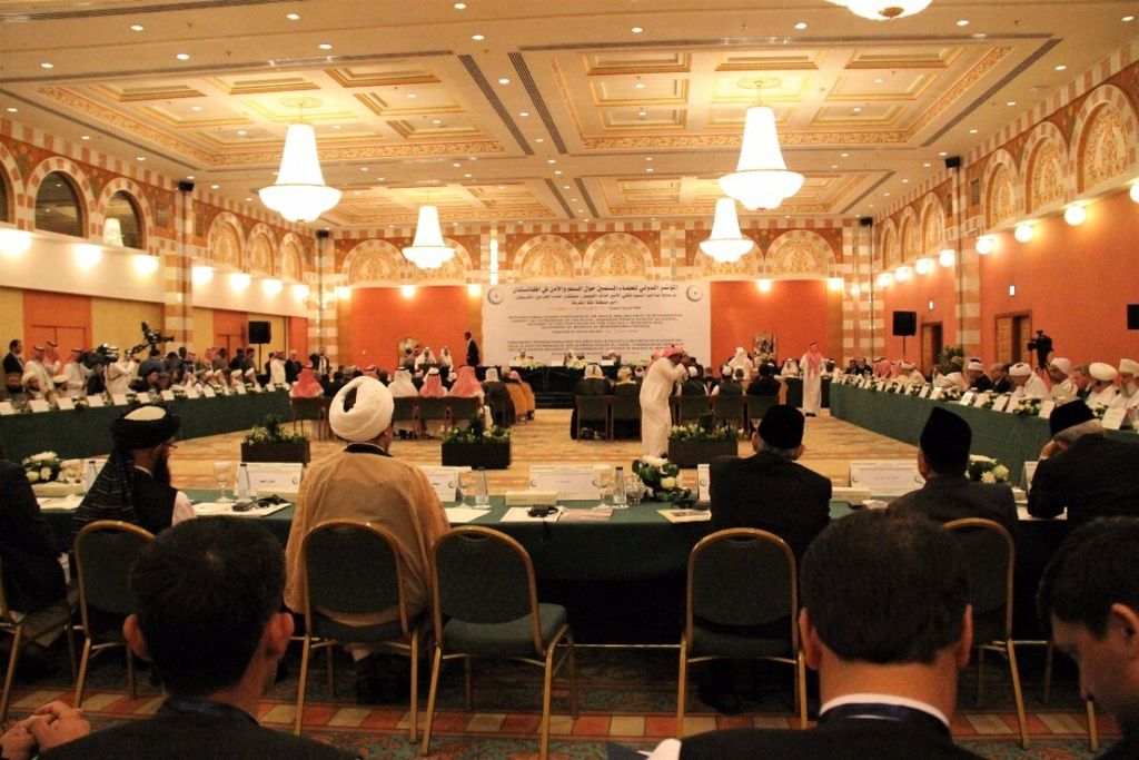 Konferensi Ulama Sedunia tentang Perdamaian di Afghanistan diselenggarakan oleh Organisasi Kerja Sama Islam (OKI), 10-11 Juli 2018, di Jeddah, Arab Saudi. Penutupan konferensi dilakukan di Mekkah, 11 Juli 2018