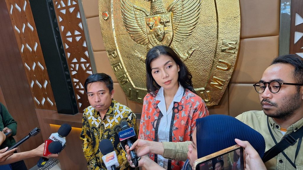 KPU DKI Jakarta melaporkan perkembangan Pilkada 2024 untuk calon gubernur dan wakil gubernur jalur perseorangan, Jumat (10/5/2024).
