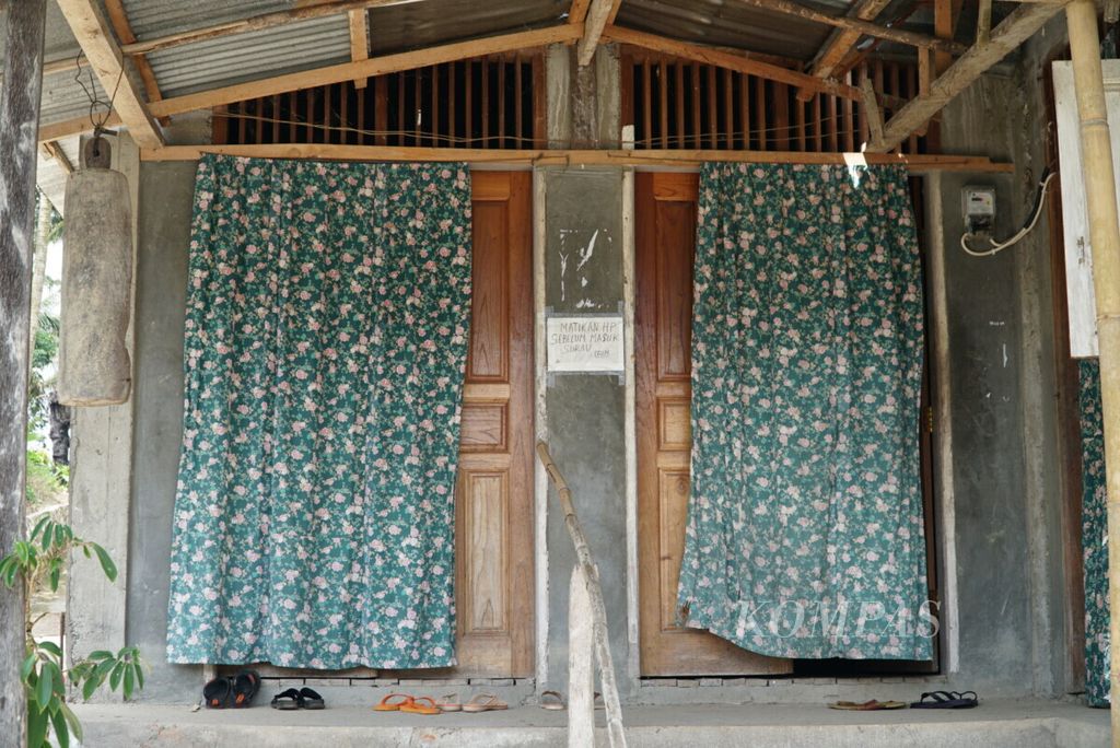Surau Engku Bila di Kenagarian Taeh Baruah, Kecamatan Payakumbuh, Kabupaten Limapuluh Kota, Sumatera Barat, menjadi salah satu lokasi bersuluk bagi jemaah Tarekat Naqsabandiyah, Sabtu (11/5/2019).