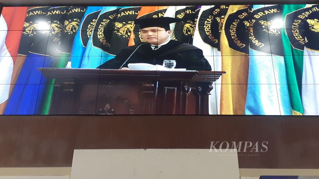 Erick Thohir mendapat gelar doktor <i>honoris causa</i>, Jumat (3/3/2023), di Universitas Brawijaya, Malang, Jawa Timur.