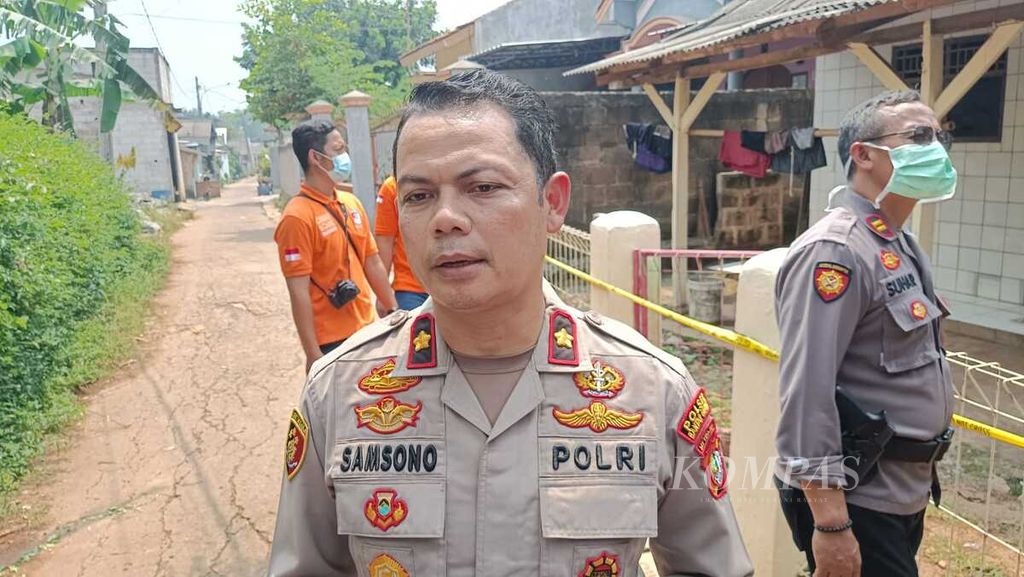Kepala Kepolisian Sektor Bantargebang Komisaris Samsono.