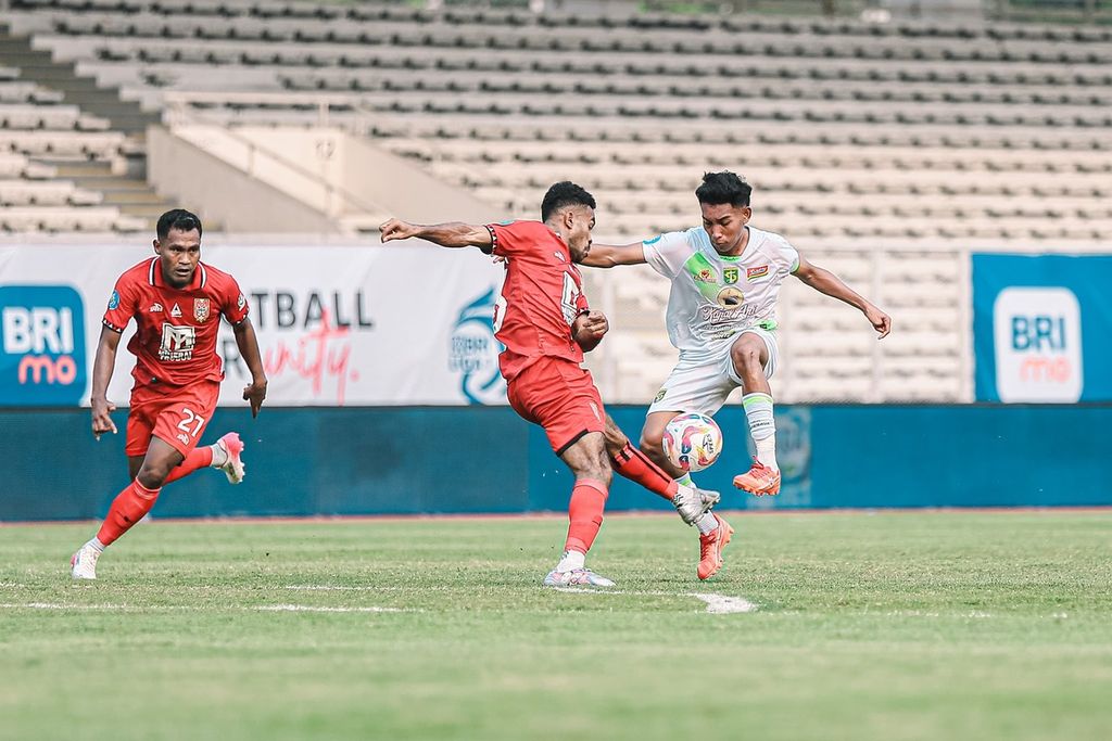 Laga pekan kedua Liga 1 antara Malut United dan Persebaya Surabaya berakhir seri 0-0 di Stadion Madya Gelora Bung Karno, Jakarta, Jumat (16/8/2024).