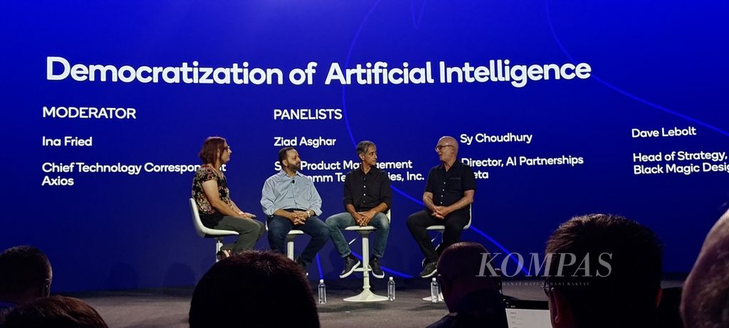 Perusahaan teknologi, Qualcomm, menyelenggarakan diskusi panel bertajuk Democratization of Artificial Intelligence di Snapdragon Summit, Maui, Hawaii, Kamis (26/10/2023) waktu setempat. 