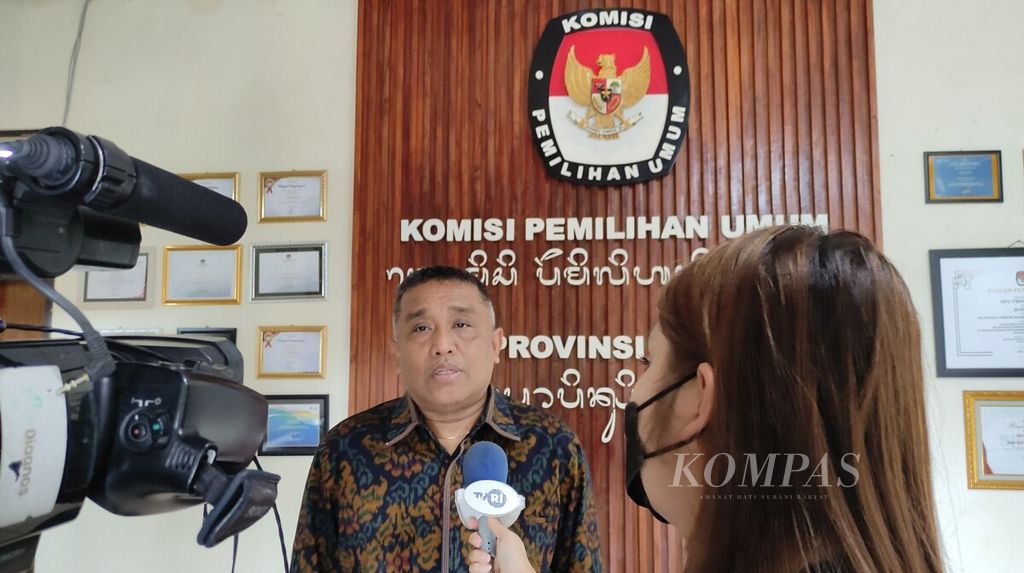 Ketua KPU Provinsi Bali I Dewa Agung Gede Lidartawan di KPU Provinsi Bali, Kota Denpasar, Selasa (4/7/2023).