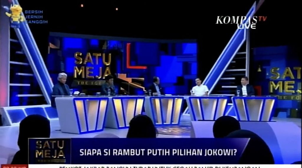 Satu Meja The Forum bertajuk “Siapa Si Rambut Putih Pilihan Jokowi” yang disiarkan Kompas TV, Rabu (30/11/2022).