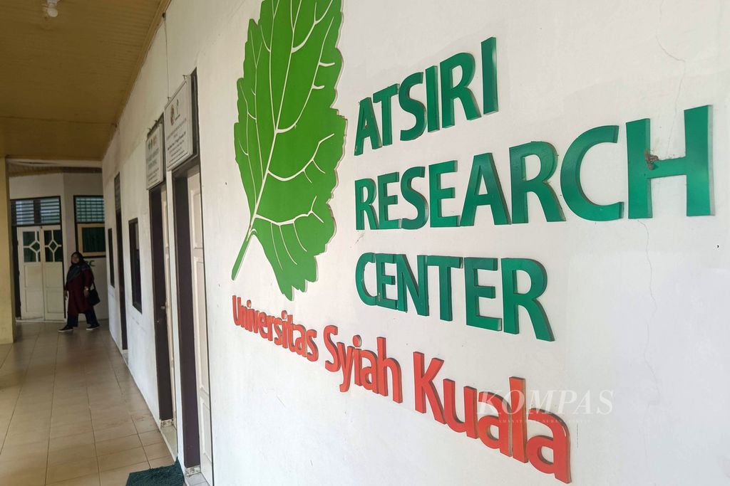 Atsiri Reserach Center (ARC) di Kampus Universitas Syiah Kuala, Banda Aceh, Provinsi Aceh, Selasa (13/8/2024). 