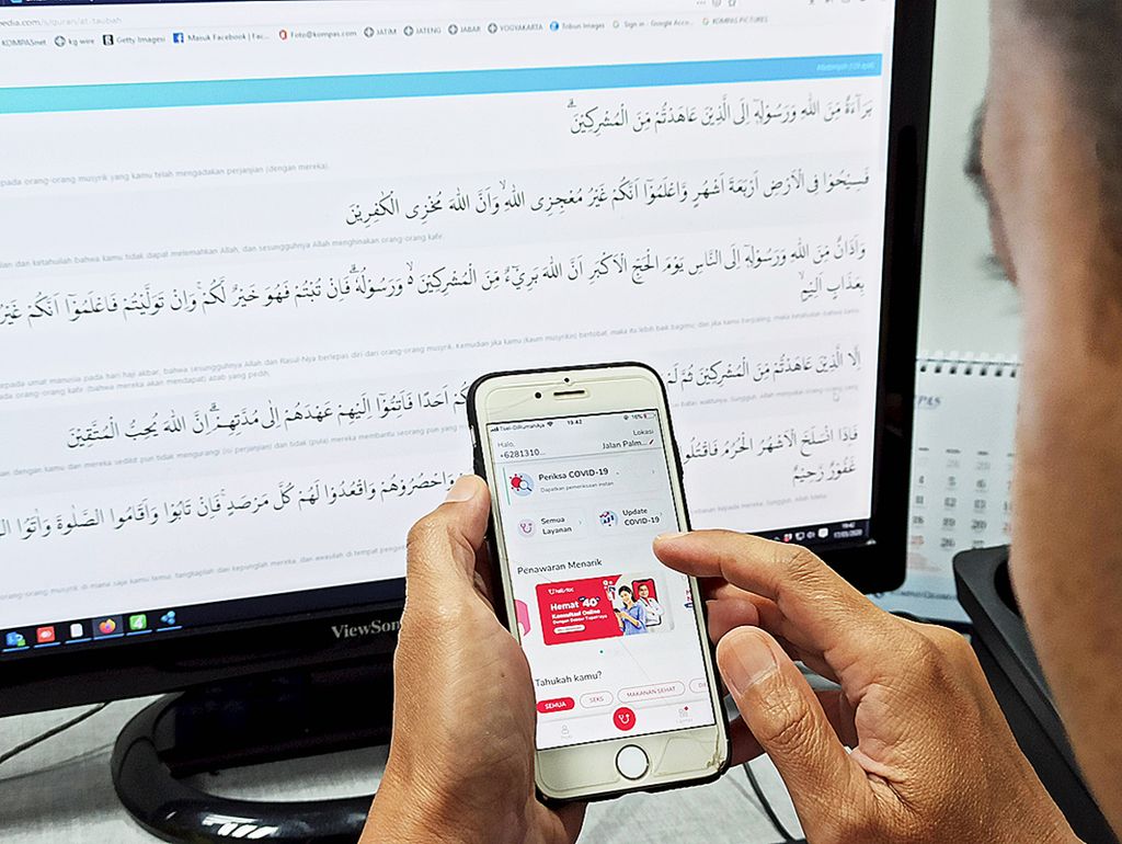 Tampilan aplikasi Halodoc dan layanan Al Quran digital di laman Tokopedia yang dapat dimanfaatkan warganet, Minggu (17/5/2020).