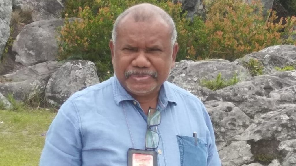 Juru bicara Jaringan Damai Papua, Yan Christian Warinussy