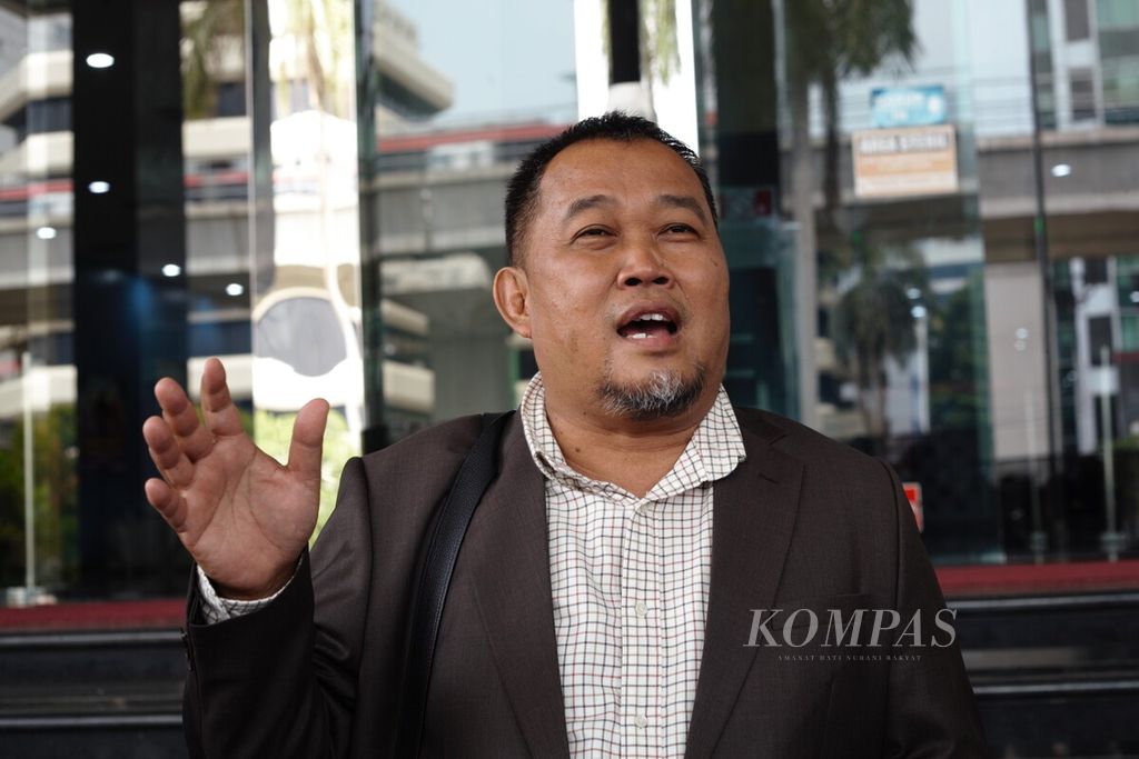 Koordinator Masyarakat Anti Korupsi Indonesia Boyamin Saiman 