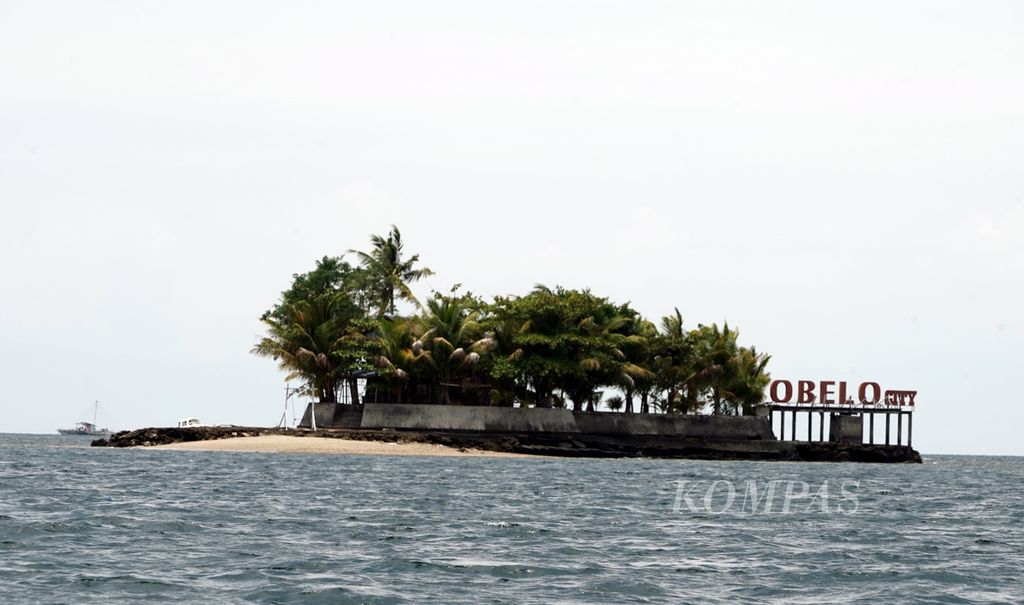 Pulau Tulang di Tobelo, Halmahera Utara, Maluku Utara, awal September 2023.