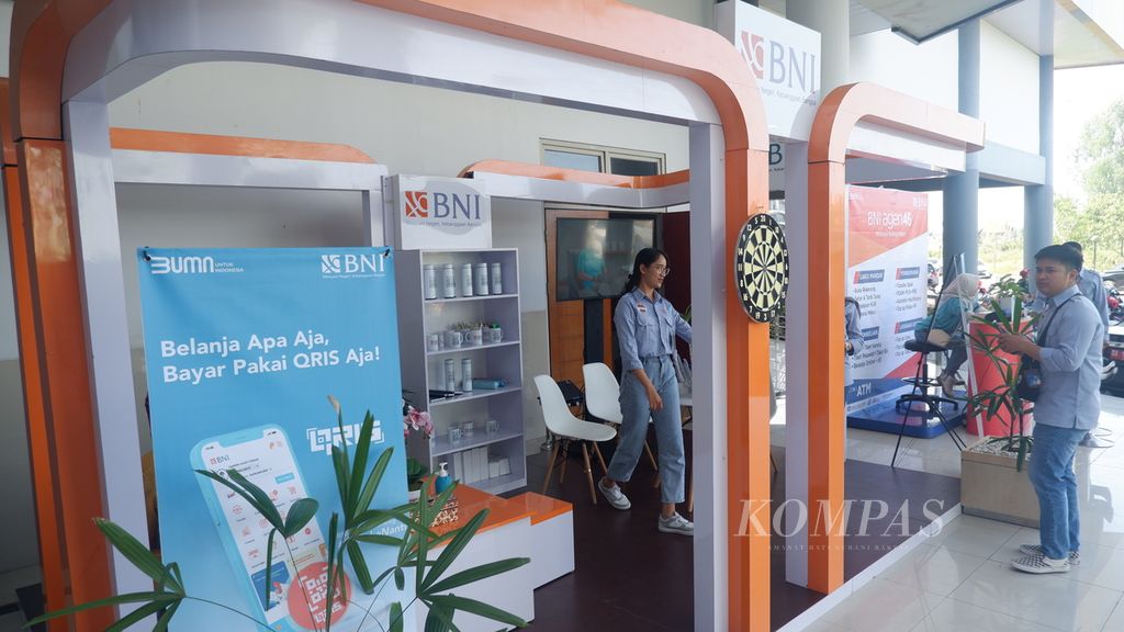 Stan BNI untuk mempromosikan transaksi digital di lingkungan Universitas Lambung Mangkurat (ULM), Banjarmasin, Kalimantan Selatan, Kamis (14/9/2023).