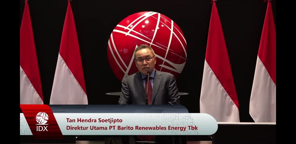 Barito Renewables CEO Hendra Soetjipto Tan delivered an address during the inauguration of PT Barito Renewables Energy Tbk's listing on the Indonesia Stock Exchange in Jakarta on Monday (10/9/2023).