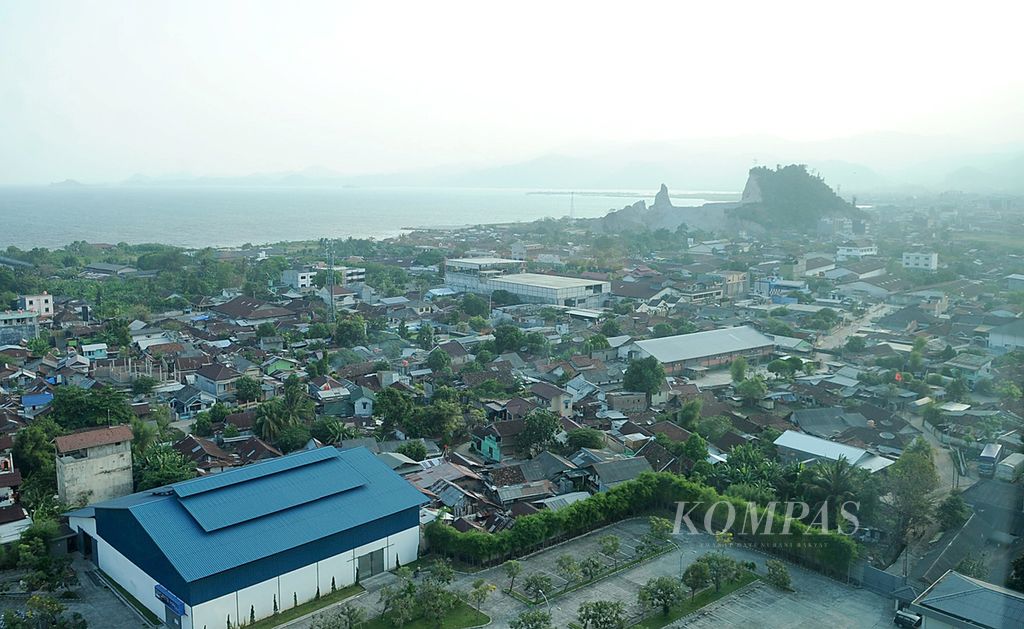 Kota Bandar Lampung dilihat dari ketinggian