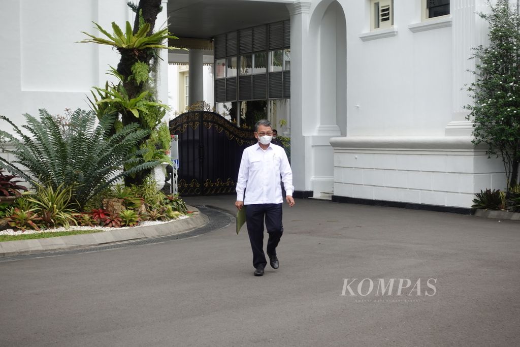 Menteri Energi dan Sumber Daya Mineral Arifin Tasrif di Kompleks Istana Kepresidenan Jakarta, Selasa (14/2/2023).