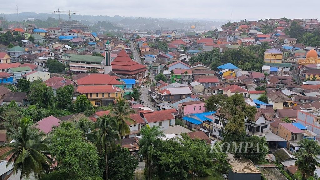 Salah satu sudut Kota Samarinda, Kalimantan Timur, seperti terlihat pada Senin (18/12/2023).