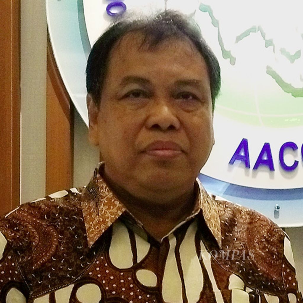 Arief Hidayat