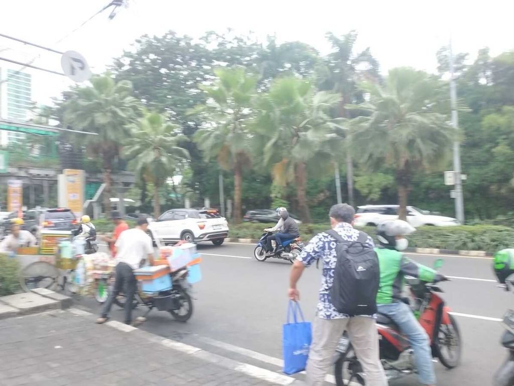 Pelanggaran lalu lintas di wilayah Senayan, Kebayoran Baru, Jakarta Pusat, Rabu (25/1/2023).