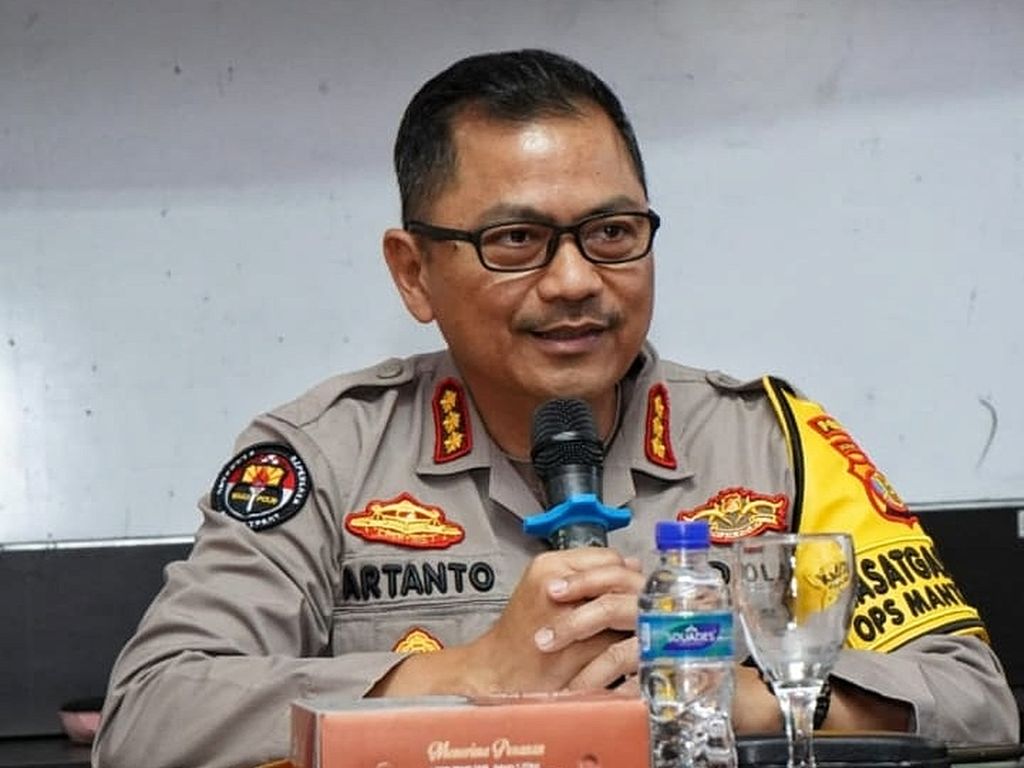 Kepala Bidang Humas Polda Kaltim Komisaris Besar Artanto