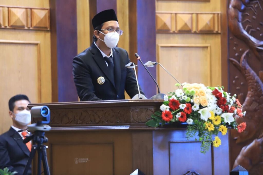 Bupati Sidoarjo Ahmad Muhdlor Ali saat Rapat Paripurna DPRD Sidoarjo, Senin (1/3/2021)