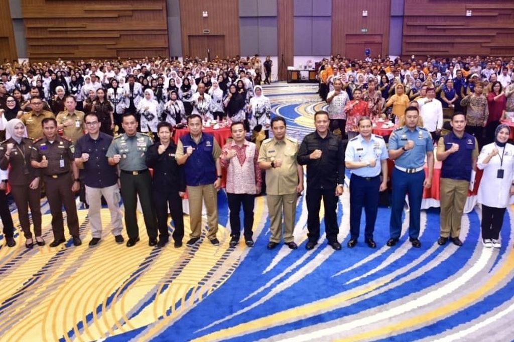 Aparatur sipil negara di Pemerintah Provinsi Sulawesi Selatan melaksanakan deklarasi dan menegaskan netralitas pada Pemilu dan Pilkada 2024 nanti. Deklarasi dilakukan di Makassar, Selasa (24/10/2023).