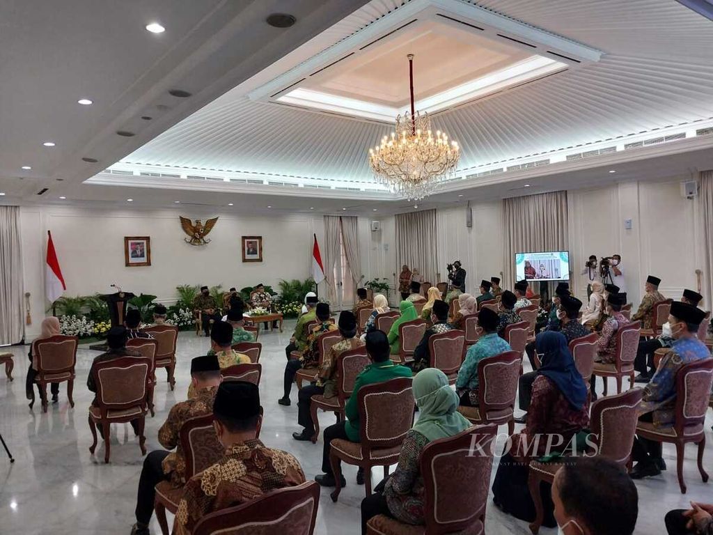 Suasana Halaqoh Nasional Pelibatan Penyuluh Agama, Da’i, dan Da’iyah untuk mendukung Percepatan Penurunan Stunting (Tengkes) yang digelar di Istana Wakil Presiden, Jakarta, Kamis (6/10/2022).