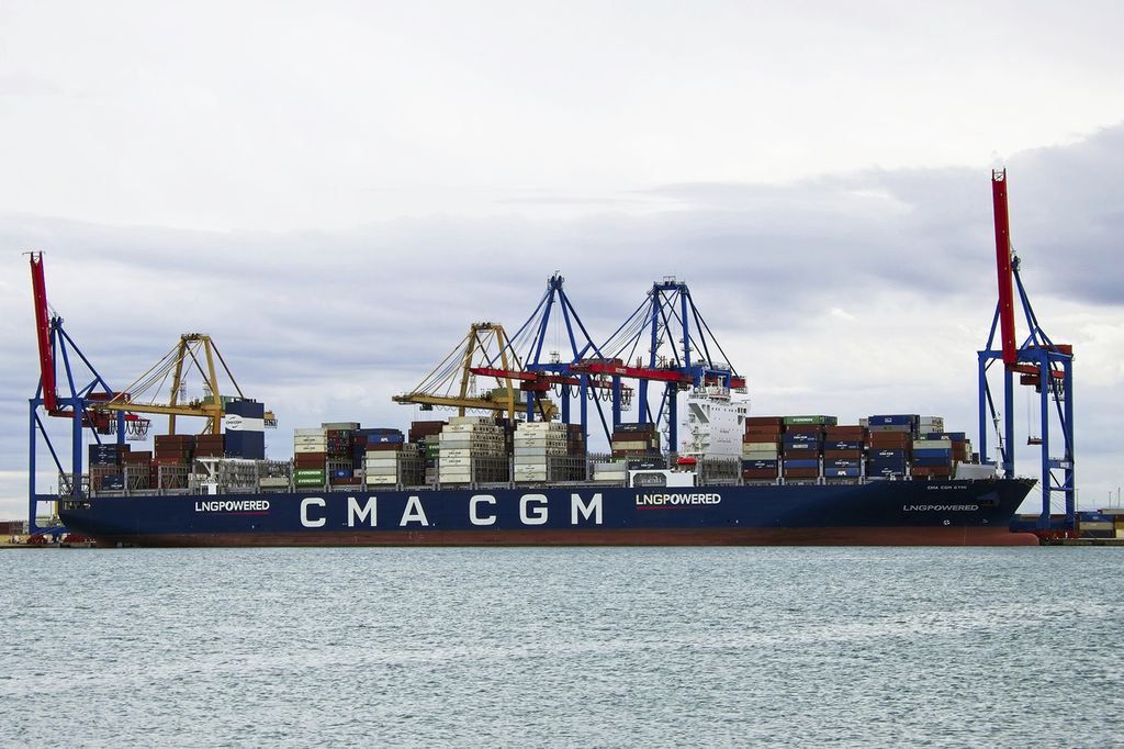 Kapal CMA CGM Symi di Pelabuhan Valencia, Spanyol, pada 22 Oktober 2023. Pada 25 September 2025, kapal itu dilaporkan diserang di Samudra Hindia.