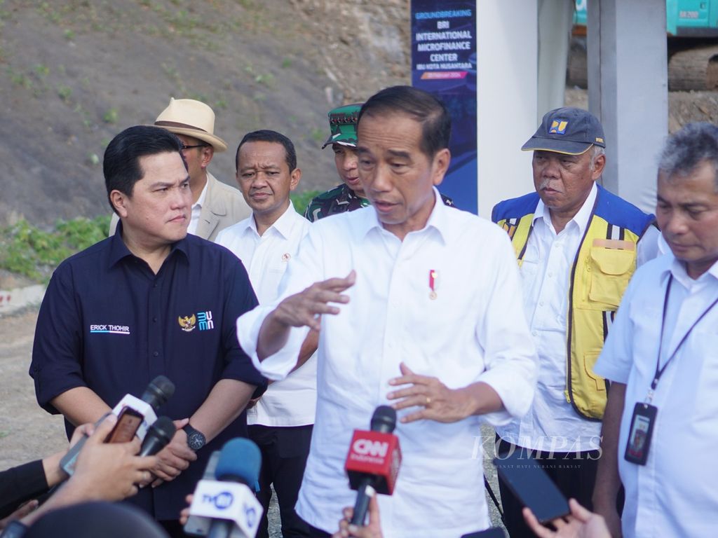 Presiden Joko Widodo diwawancara seusai meresmikan pembangunan sejumlah bank di Ibu Kota Nusantara (IKN), Kamis (29/2/2024).