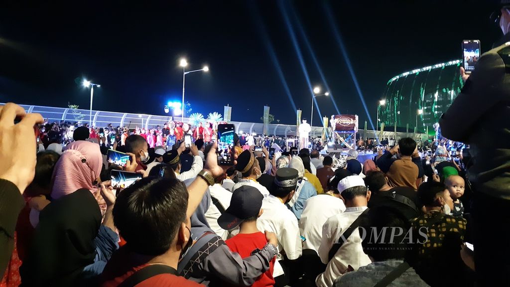 Suasana menjelang Festival Tabuh Bedug yang diselenggarakan di Jakarta International Stadium, Jakarta Utara, Minggu (1/5/2022).