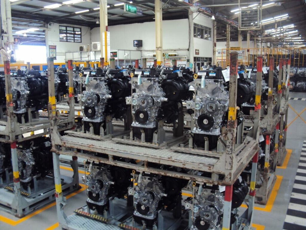 Komponen mobil di pabrik PT Toyota Motor Manufacturing Indonesia. ARSIP TMMIN.